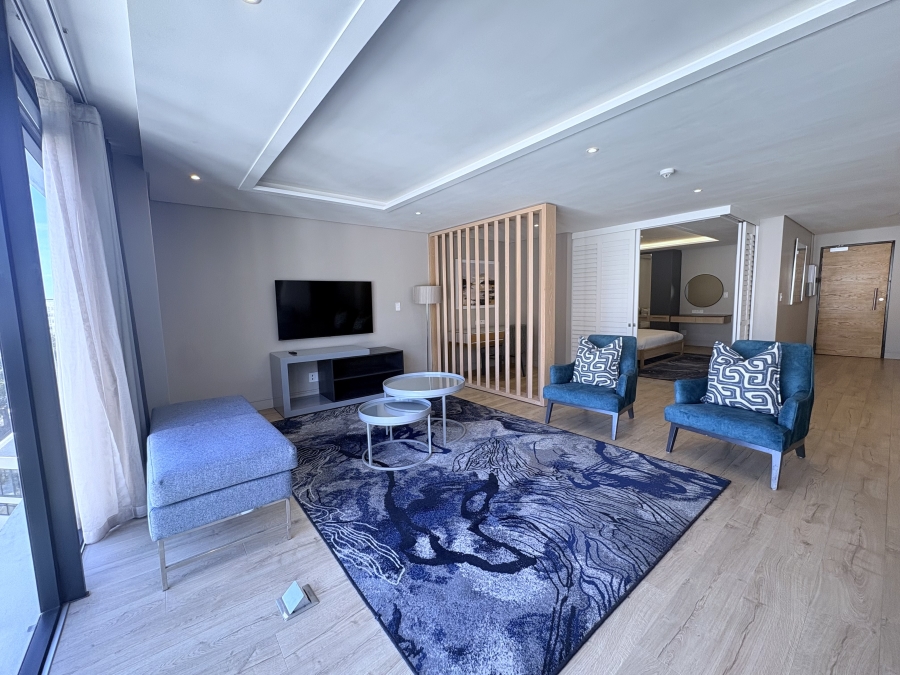 To Let 2 Bedroom Property for Rent in Sea Point Western Cape